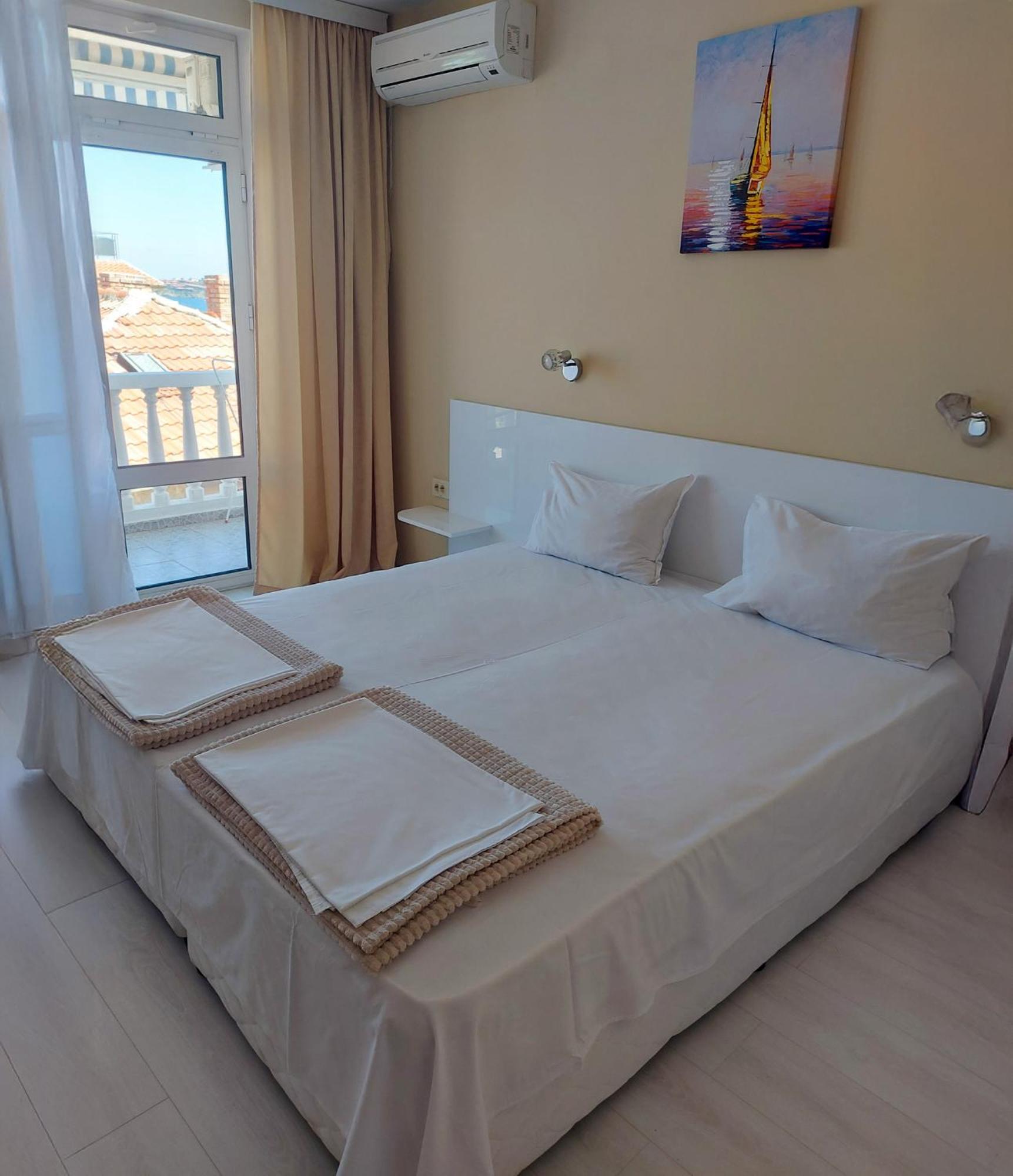 Exotic Guest House Sozopol Exterior foto