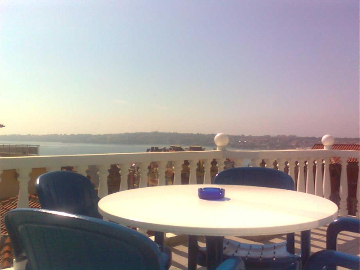 Exotic Guest House Sozopol Habitación foto